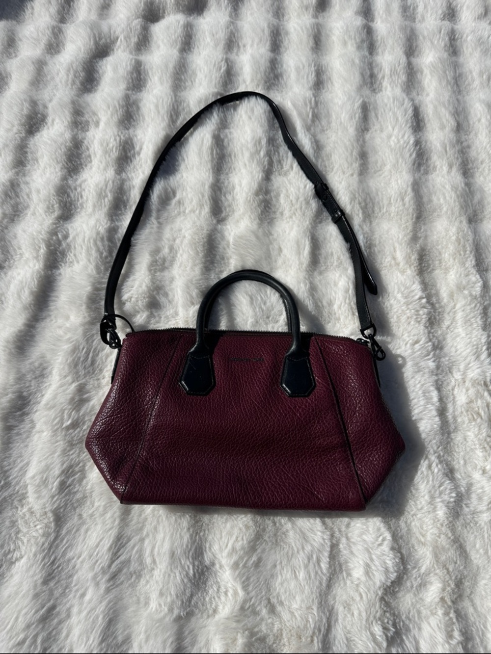 Michael Kors Campbell satchel pebbled burgandy crossbody black trim - Picture 2 of 14